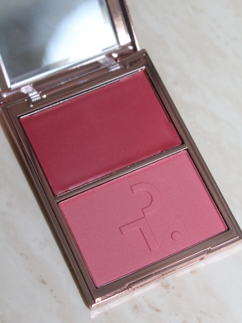 PATRICK TA 'Oh She’s Different' Major Headlines Double-Take Creme & Powder Blush - Picture 13 of 16